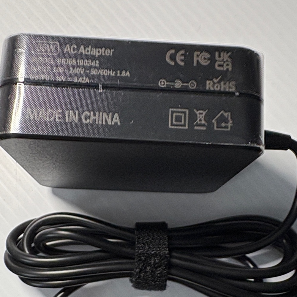 Lenovo 65W AC Power Adapter Cable - Black